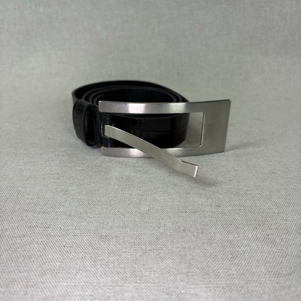 Express‎ Belt Embossed Large Silver Buckle Genuine Leather Size M Women's Black